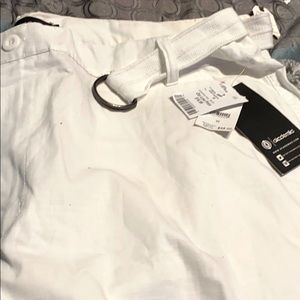 White akademiks  man shorts